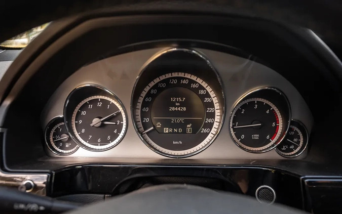 Mercedes-Benz Klasa E cena 33900 przebieg: 284000, rok produkcji 2011 z Ujazd małe 667